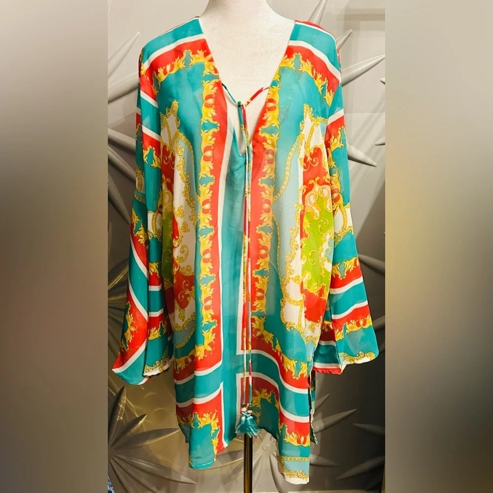 EUC Violet Sky SZ M green/white multicolored swimsuit cover up/bust 50”/PTP 25”